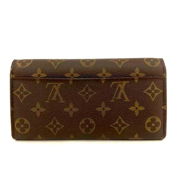 Louis Vuitton Sara wallet in LV stores now converted to optional crossbody - Picture 5 of 12